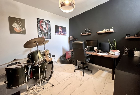 Resale - Freistehende Villa -
San Miguel de Salinas - Inland