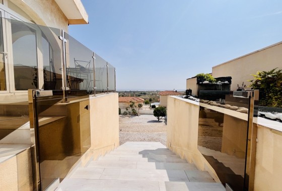 Resale - Freistehende Villa -
San Miguel de Salinas - Inland