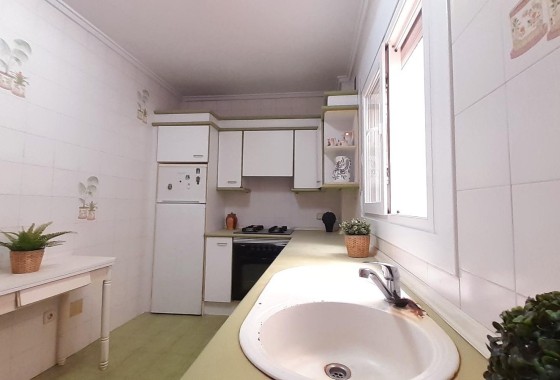 Resale - Wohnung / Appartement -
Torrevieja