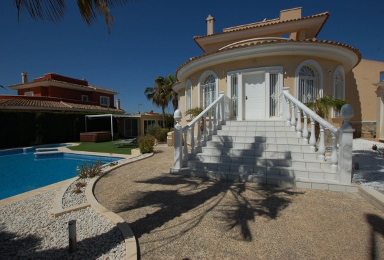 Sprzedaż - Willa wolnostojąca -
Ciudad Quesada - Rojales - Costa Blanca