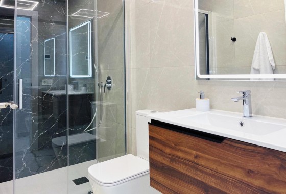 Herverkoop - Appartement / Flat -
Torrevieja - Playa del Cura