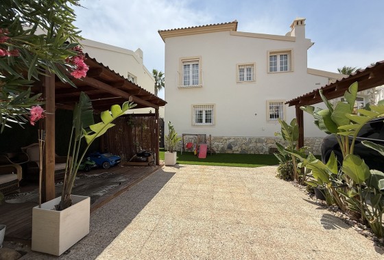 Sprzedaż - Willa wolnostojąca -
Orihuela Costa - Costa Blanca