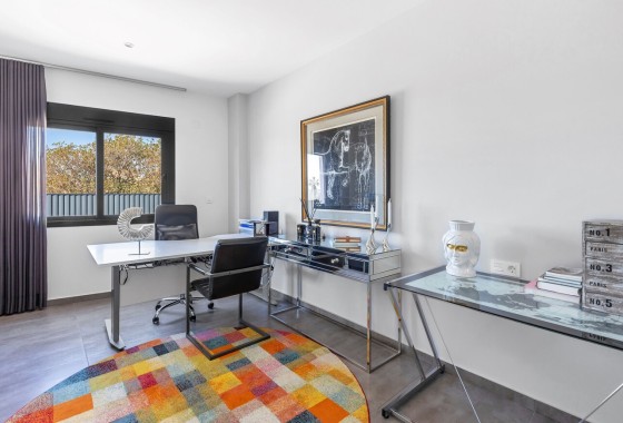Resale - Freistehende Villa -
Torrevieja - Rosaleda