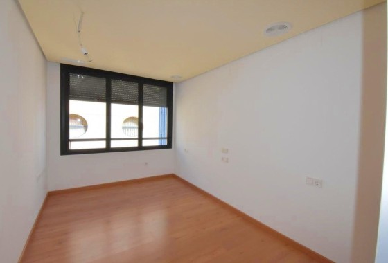 Sprzedaż - Apartament / Mieszkanie -
Torrevieja - Centro - Muelle Pesquero