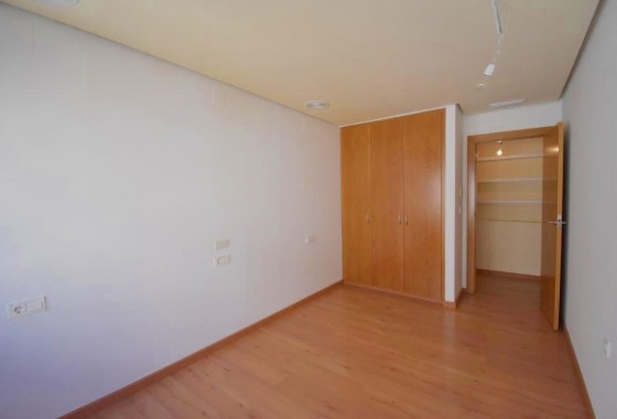 Sprzedaż - Apartament / Mieszkanie -
Torrevieja - Centro - Muelle Pesquero