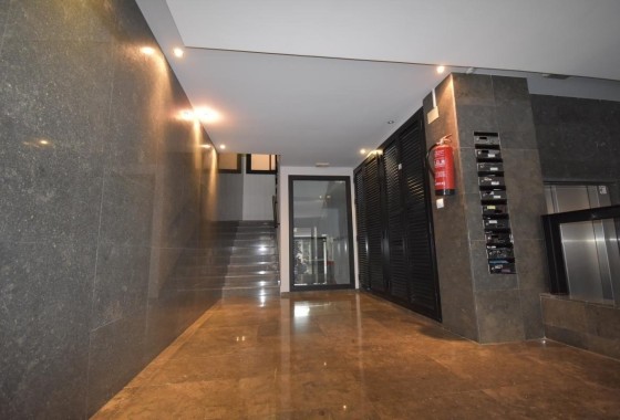 Sprzedaż - Apartament / Mieszkanie -
Torrevieja - Centro - Muelle Pesquero