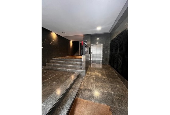 Sprzedaż - Apartament / Mieszkanie -
Torrevieja - Centro - Muelle Pesquero