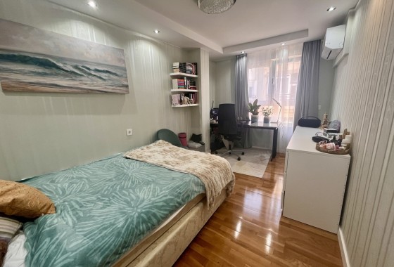 Herverkoop - Appartement / Flat -
Torrevieja - Costa Blanca