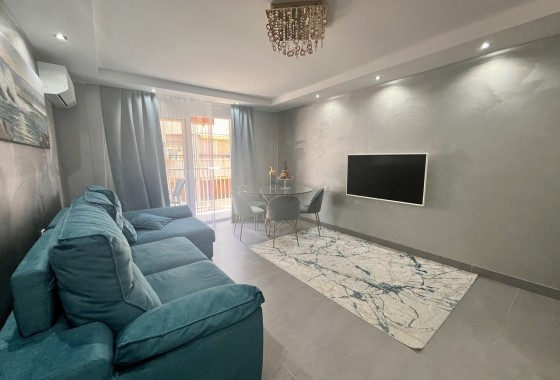 Herverkoop - Appartement / Flat -
Torrevieja - Costa Blanca