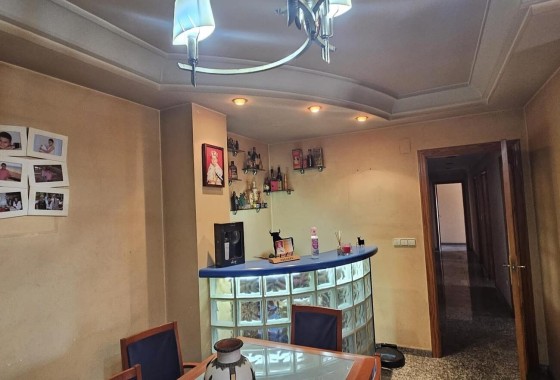 Sprzedaż - Apartament / Mieszkanie -
Torrevieja - CENTRE