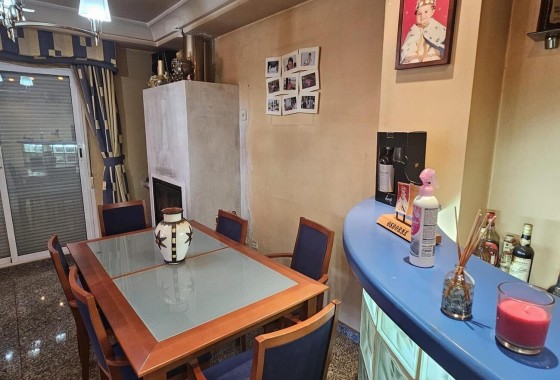 Sprzedaż - Apartament / Mieszkanie -
Torrevieja - CENTRE