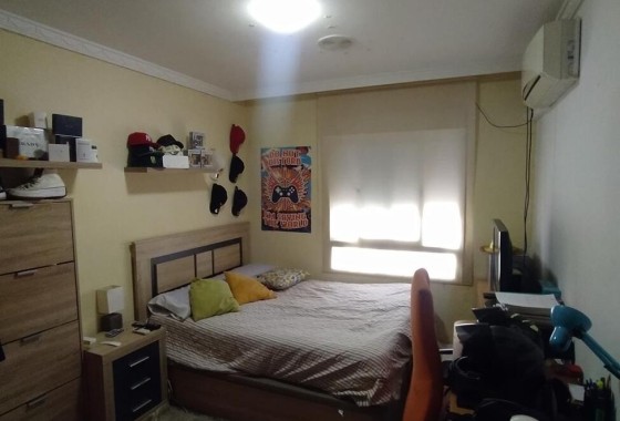 Sprzedaż - Apartament / Mieszkanie -
Torrevieja - CENTRE