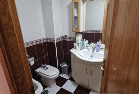 Sprzedaż - Apartament / Mieszkanie -
Torrevieja - CENTRE