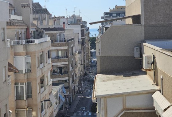 Sprzedaż - Apartament / Mieszkanie -
Torrevieja - CENTRE