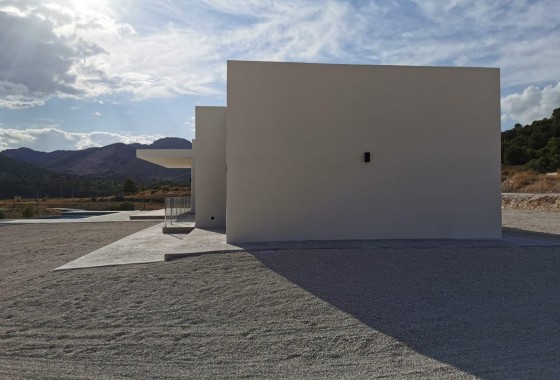 Resale - Freistehende Villa -
Pinoso - Inland