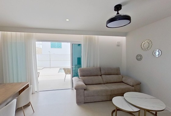Herverkoop - Appartement / Flat -
Pilar de la Horadada - El Mojón