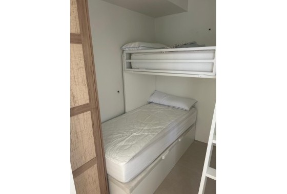 Herverkoop - Appartement / Flat -
Pilar de la Horadada - El Mojón