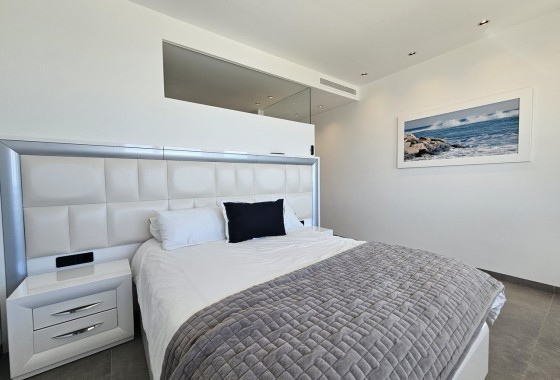 Venta - Chalet Independiente -
Cabo Roig - Costa Blanca