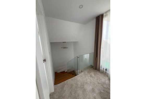 Resale - Detached Villa -
Benijofar