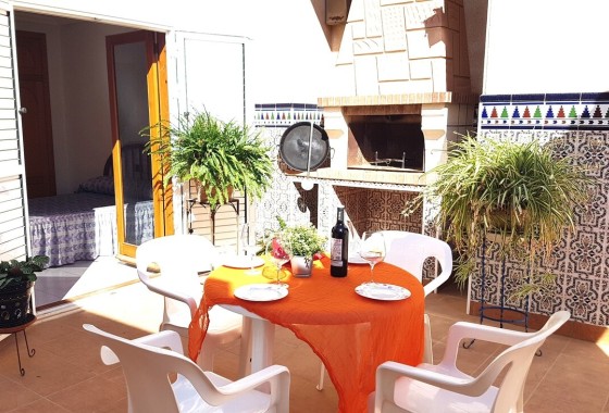 Sprzedaż - Apartament / Mieszkanie -
Torrevieja - Playa del Cura
