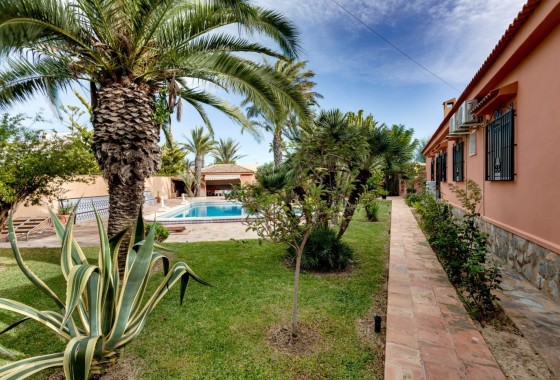 Herverkoop - Vrijstaande Villa -
Torrevieja - San Luis