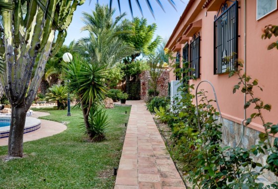 Herverkoop - Vrijstaande Villa -
Torrevieja - San Luis