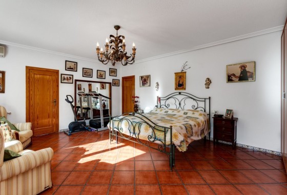 Herverkoop - Vrijstaande Villa -
Torrevieja - San Luis