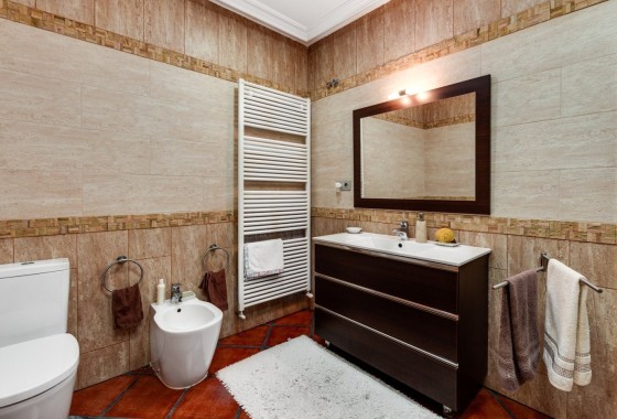 Herverkoop - Vrijstaande Villa -
Torrevieja - San Luis