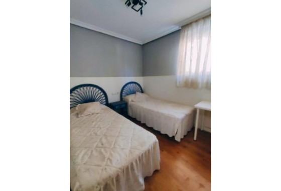 Herverkoop - Vrijstaande Villa -
Torrevieja - Aguas Nuevas