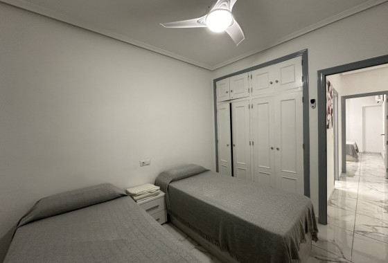 Venta - Apartamento / Piso -
Torrevieja - Costa Blanca