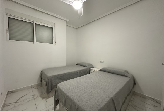 Venta - Apartamento / Piso -
Torrevieja - Costa Blanca