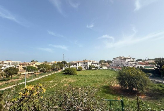 Sprzedaż - Apartament / Mieszkanie -
Orihuela Costa - Punta Prima