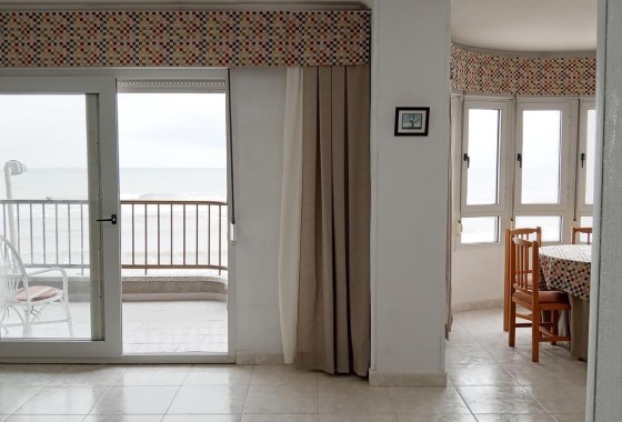 Herverkoop - Appartement / Flat -
Torrevieja - PLAYA LOS LOCOS