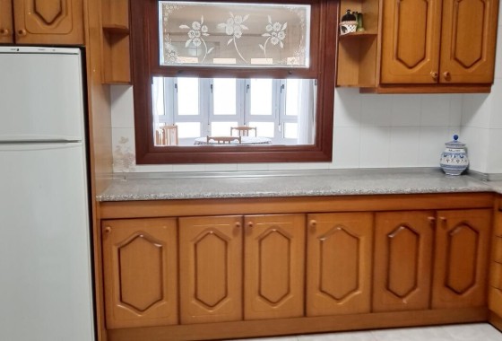Herverkoop - Appartement / Flat -
Torrevieja - PLAYA LOS LOCOS