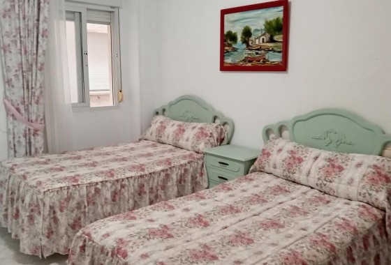Herverkoop - Appartement / Flat -
Torrevieja - PLAYA LOS LOCOS