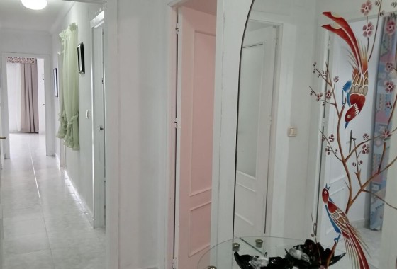 Herverkoop - Appartement / Flat -
Torrevieja - PLAYA LOS LOCOS