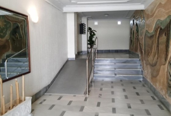 Herverkoop - Appartement / Flat -
Torrevieja - PLAYA LOS LOCOS