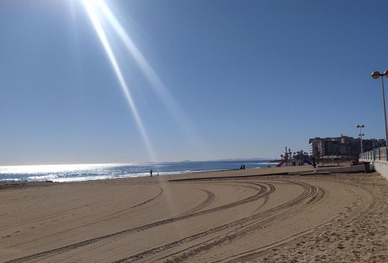 Herverkoop - Appartement / Flat -
Torrevieja - PLAYA LOS LOCOS