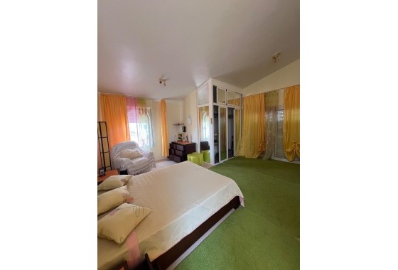 Herverkoop - Vrijstaande Villa -
La Manga del Mar Menor - VENEZIOLA