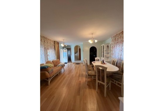Herverkoop - Vrijstaande Villa -
La Manga del Mar Menor - Km 17
