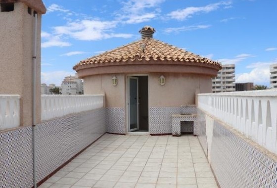 Herverkoop - Vrijstaande Villa -
La Manga del Mar Menor - Km 17