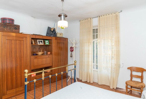 Herverkoop - Vrijstaande Villa -
Yecla - Inland