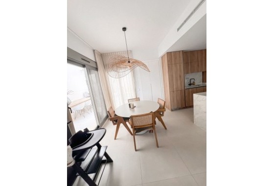 Resale - Freistehende Villa -
San Miguel de Salinas - Inland