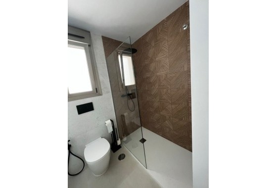 Resale - Freistehende Villa -
San Miguel de Salinas - Inland