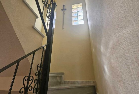 Resale - Freistehende Villa -
Guardamar del Segura - Campomar