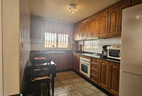 Resale - Freistehende Villa -
Guardamar del Segura - Campomar