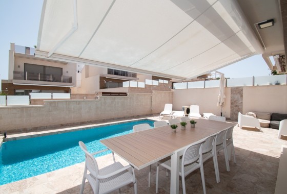 Sprzedaż - Willa wolnostojąca -
Orihuela Costa - Costa Blanca