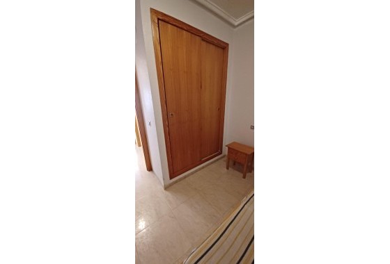 Herverkoop - Appartement / Flat -
Torrevieja - El molino