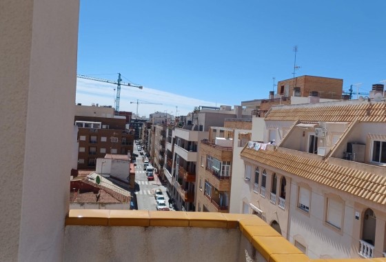 Herverkoop - Appartement / Flat -
Torrevieja - El molino