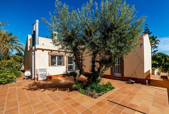Herverkoop - Vrijstaande Villa -
Los Montesinos - Montesinos  Los
